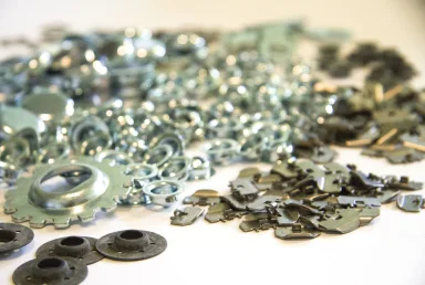 Stalowe elementy wykrawane i wytłaczane